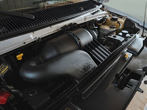 Used 2014 Ford E-150 and Econoline 150 w/ Power Group RWD image 23