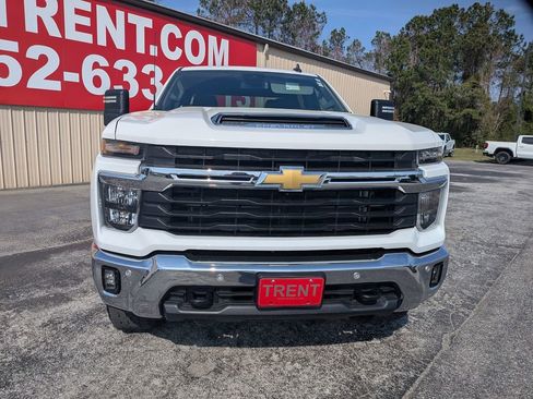 Certified 2025 Chevrolet Silverado 2500 LT w/ Safety Package AWD/4WD image 8