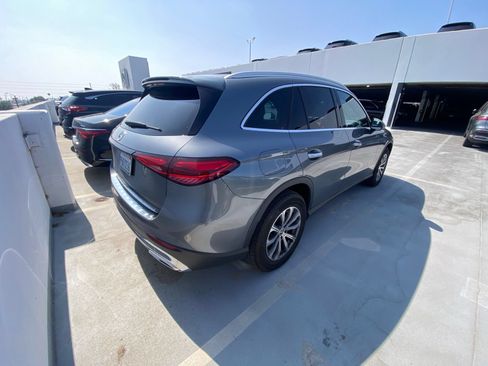 Certified 2023 Mercedes-Benz GLC 300 image 3