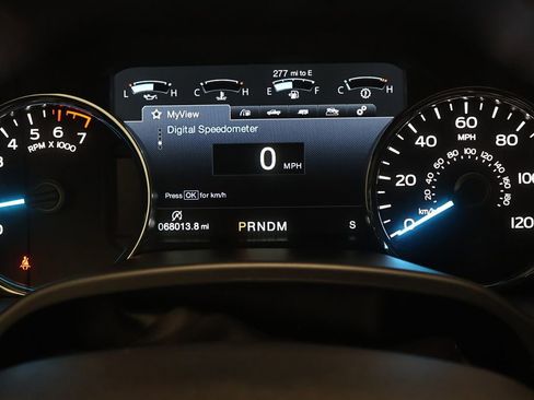 Certified 2018 Ford F150 Lariat image 24