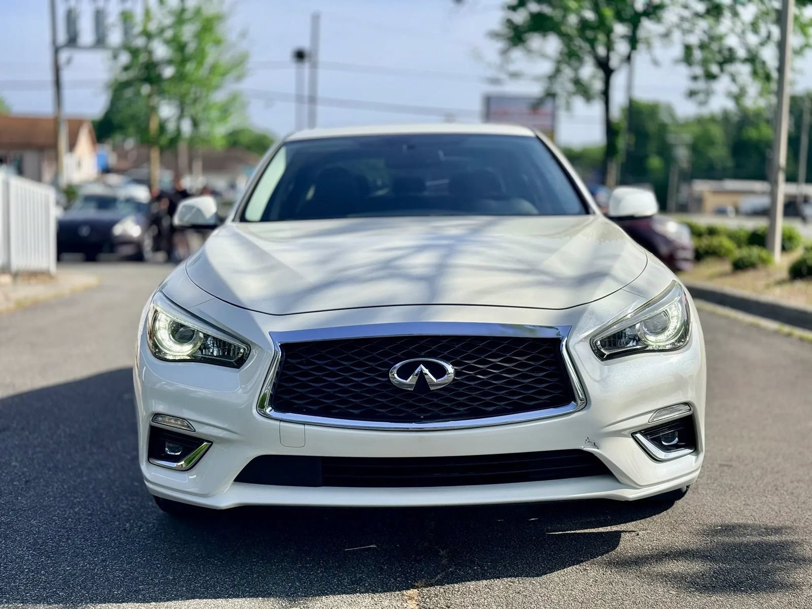 Used 2019 INFINITI Q50 Luxe w/ Cargo Package (L96) RWD image 18
