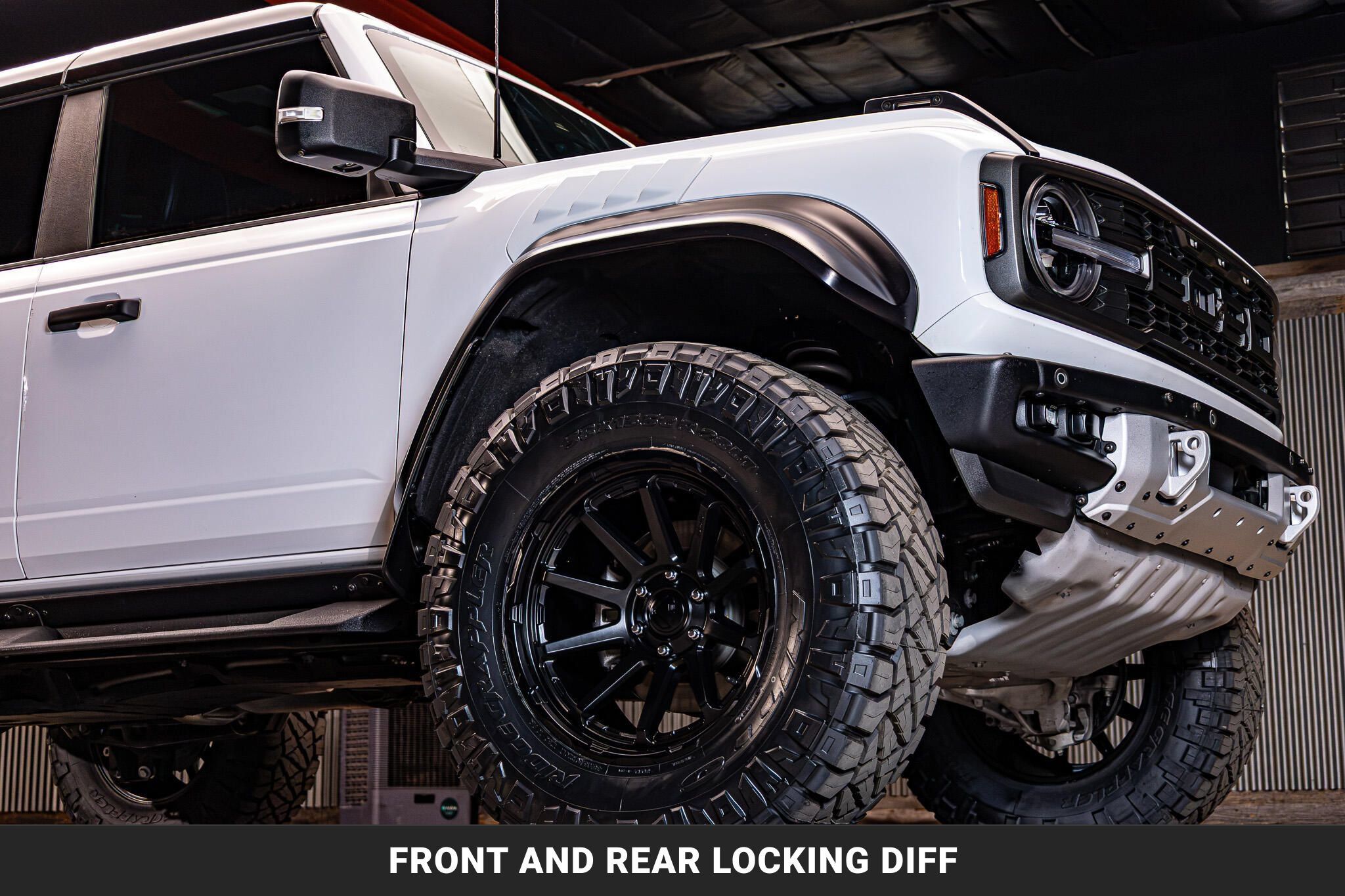 Used 2024 Ford Bronco Raptor w/ Interior Carbon Fiber Pack 6 AWD/4WD image 11