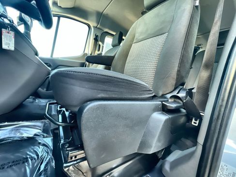 Certified 2024 Ford Transit 350 XLT image 14