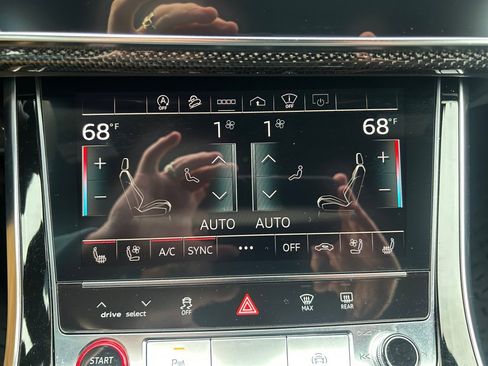 Certified 2022 Audi SQ7 Prestige AWD/4WD image 18