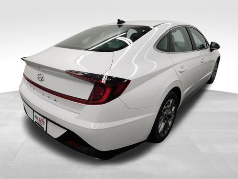 Used 2021 Hyundai Sonata SEL image 9