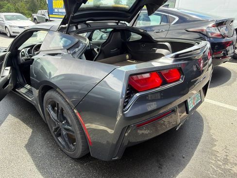 Used 2017 Chevrolet Corvette Stingray Coupe w/ Carbon Flash Badge Package RWD image 10