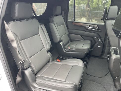 New 2026 GMC Yukon XL Denali w/ Denali Reserve Package image 64