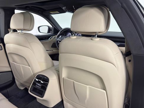 Used 2022 Maserati Quattroporte Modena Q4 image 42