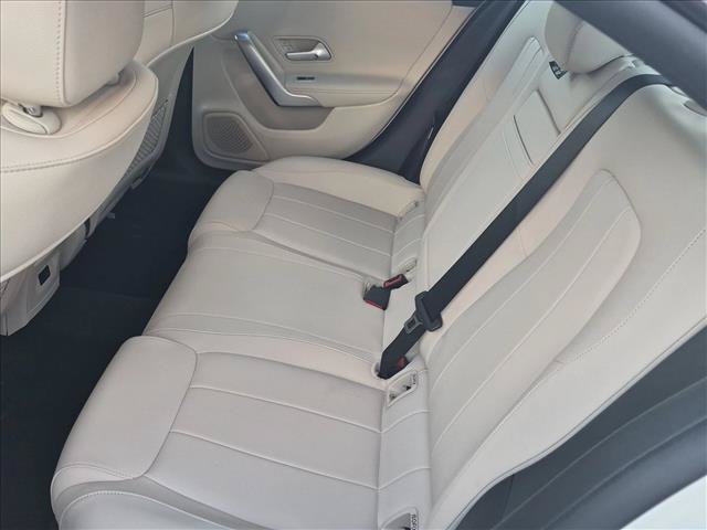 Used 2023 Mercedes-Benz CLA 250 image 19