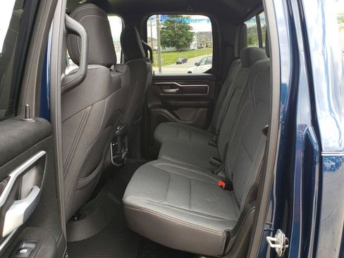 Used 2022 RAM 1500 Big Horn AWD/4WD image 15