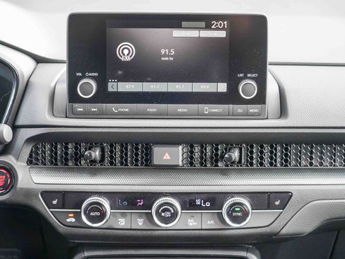 Used 2025 Honda CR-V EX image 16