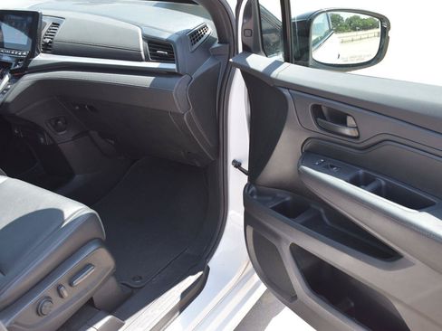 Used 2024 Honda Odyssey Sport image 15