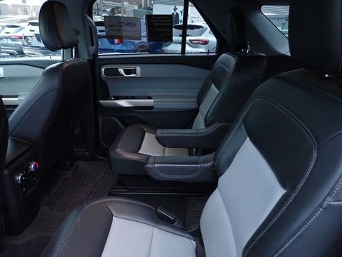 Certified 2023 Ford Explorer XLT w/ Equipment Group 202A image 18