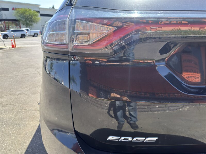 Used 2015 Ford Edge Sport FWD image 13