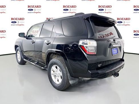Used 2022 Toyota 4Runner SR5 image 6