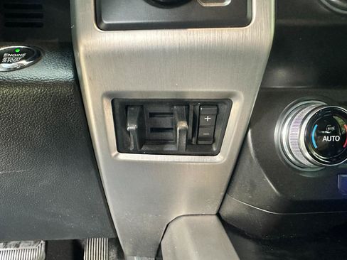 Used 2019 Ford F250 Platinum w/ Platinum Ultimate Package AWD/4WD image 43