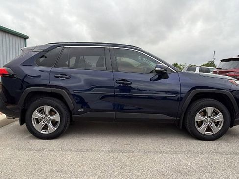 Used 2023 Toyota RAV4 XLE w/ Convenience Package image 3