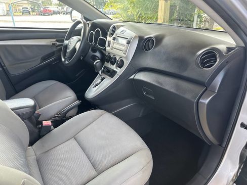 Used 2009 Toyota Matrix S image 5