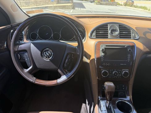 Used 2013 Buick Enclave Leather AWD/4WD image 28