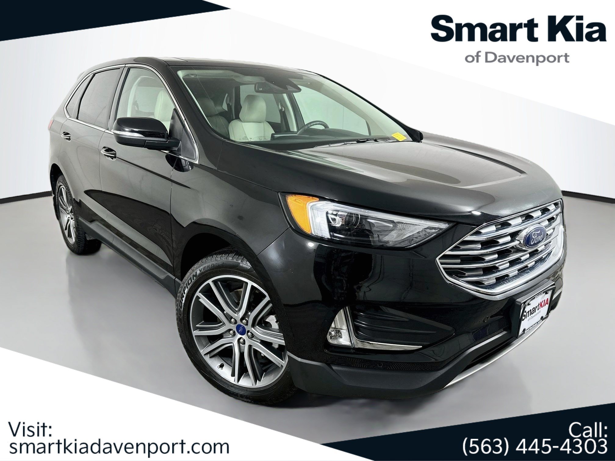 Used 2022 Ford Edge Titanium AWD/4WD image 1