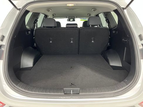 Used 2019 Hyundai Santa Fe AWD image 24