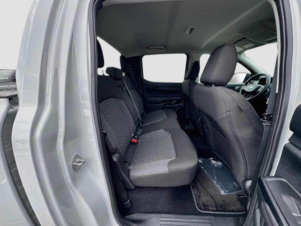 New 2026 Ford Ranger XLT w/ Black Appearance Package RWD image 25