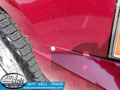 Used 2010 Cadillac Escalade Luxury AWD/4WD image 15