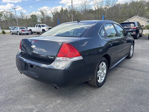 Used 2016 Chevrolet Impala LT FWD image 7