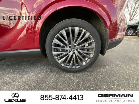 Certified 2024 Lexus RX 350 w/ Convenience Package image 24
