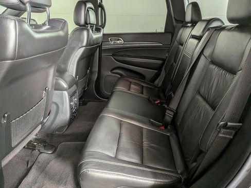 Used 2016 Jeep Grand Cherokee Limited image 36