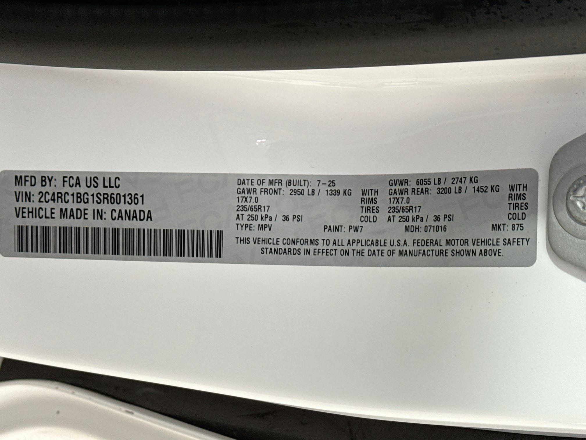 Used 2025 Chrysler Pacifica Select FWD image 30
