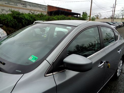 Used 2013 Nissan Sentra FE+ SV image 11