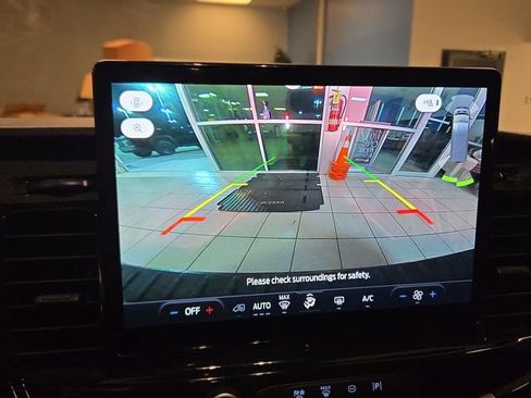 Used 2023 Ford Transit 350 XLT image 17