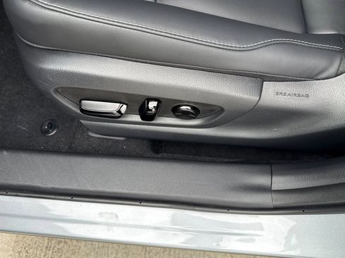 Certified 2025 Lexus UX 300h FWD image 15