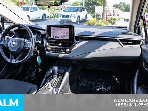 Used 2023 Toyota Corolla LE image 30