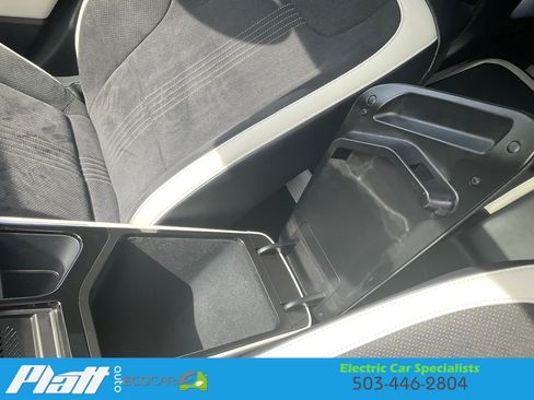 Used 2023 Kia EV6 GT-Line w/ GT-Line Suede Seat Package RWD image 29