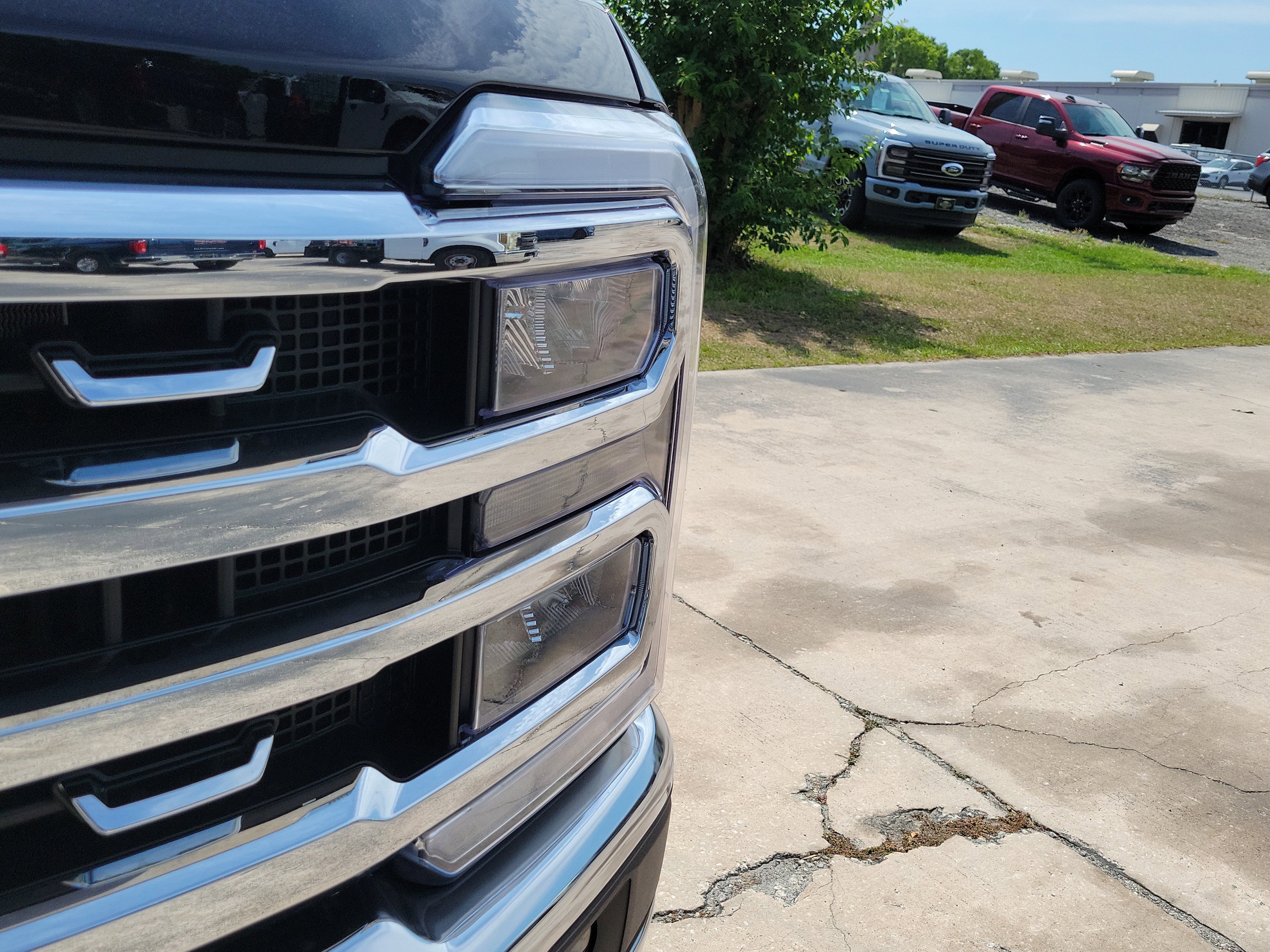 New 2026 Ford F250 Lariat AWD/4WD image 4