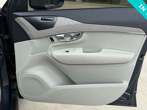 Certified 2024 Volvo XC90 T8 Ultimate AWD/4WD image 11