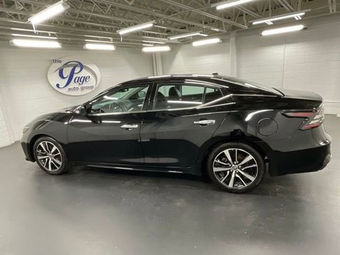 Used 2023 Nissan Maxima SV w/ Floor Mat Group image 2
