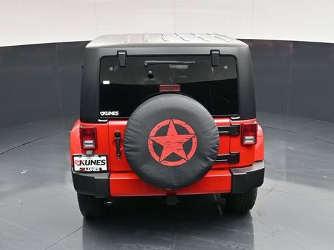 Certified 2016 Jeep Wrangler Sahara w/ Trailer Tow Group image 36