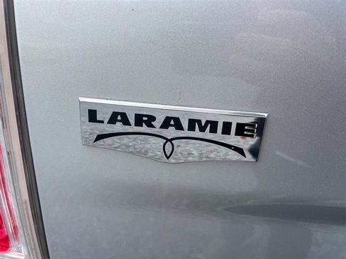 Used 2013 RAM 1500 Laramie w/ Convenience Group image 12