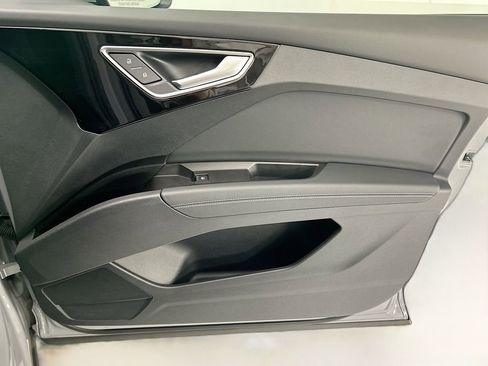 Certified 2024 Audi Q4 e-tron Premium AWD/4WD image 23