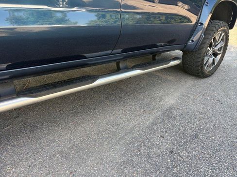 Used 2019 Chevrolet Silverado 1500 RST AWD/4WD image 14