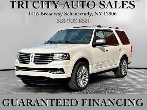Used 2016 Lincoln Navigator Reserve image 1