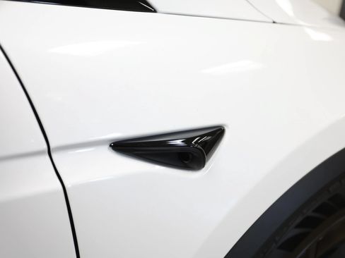 Used 2026 Tesla Model X AWD/4WD image 16