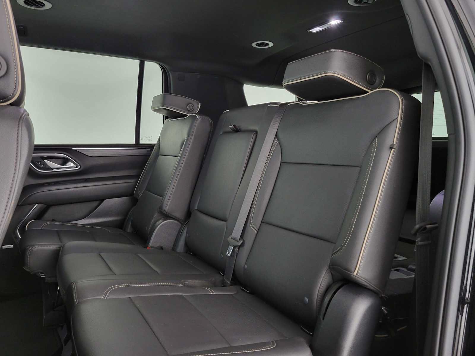 Used 2023 GMC Yukon XL SLT RWD image 19