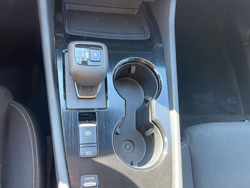 Used 2023 Nissan Rogue S FWD image 26