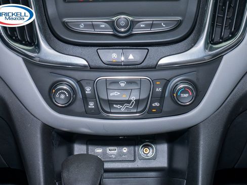 Used 2023 Chevrolet Equinox LS FWD image 24