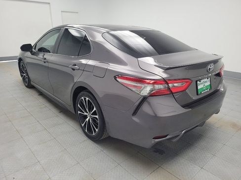 Used 2018 Toyota Camry SE w/ Convenience Package image 5