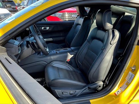 Used 2024 Ford Mustang GT Premium image 22